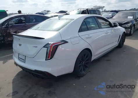 2022 Cadillac Ct4-V V-Series Blackwing z USA, uszkodzony, nr VIN 1G6D75RP9N0410882